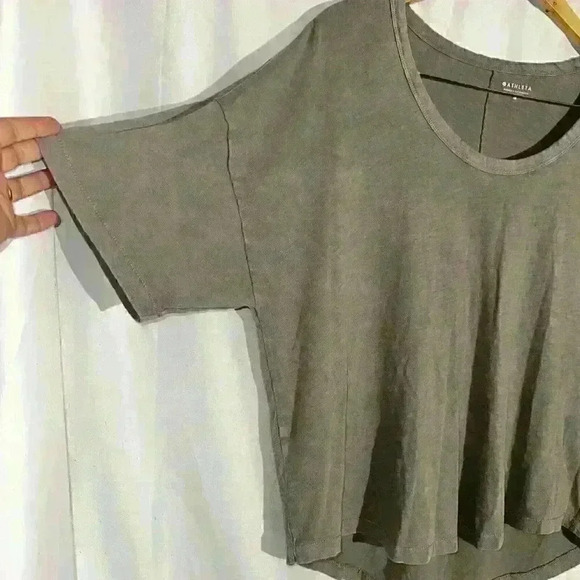 Athleta Size M Short Sleeve Sage Green Crop Relaxed Fit High/low Tee - Picture 3 of 6